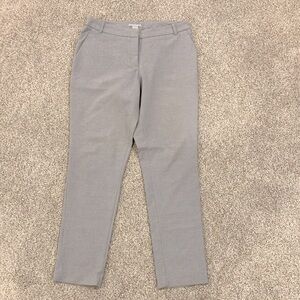 H&M gray pant in size 8, 82% polyester